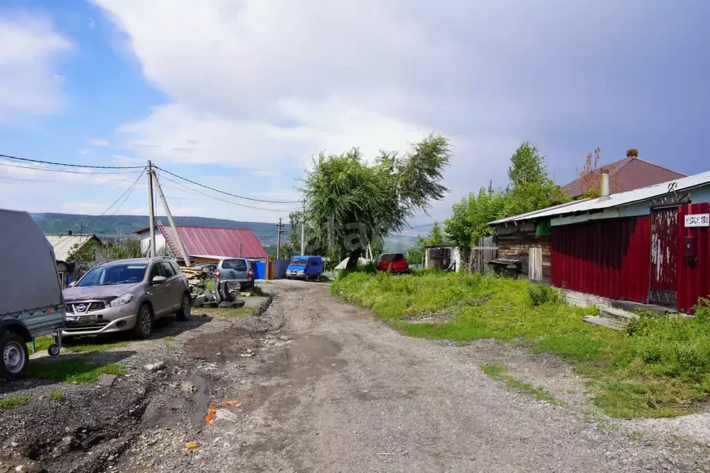 Дом в Кемеровская область, Новокузнецк Курская ул., 1 (52 м) - Фото 1