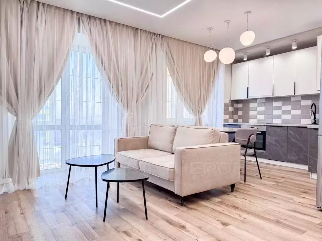 2-к кв. Иркутская область, Иркутск ул. Поленова, 33/4 (65.0 м) - Фото 0