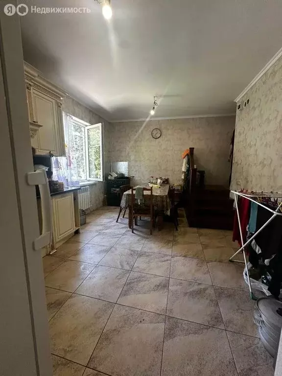 4-комнатная квартира: Карачаевск, улица Магометова, 2 (114.5 м) - Фото 1