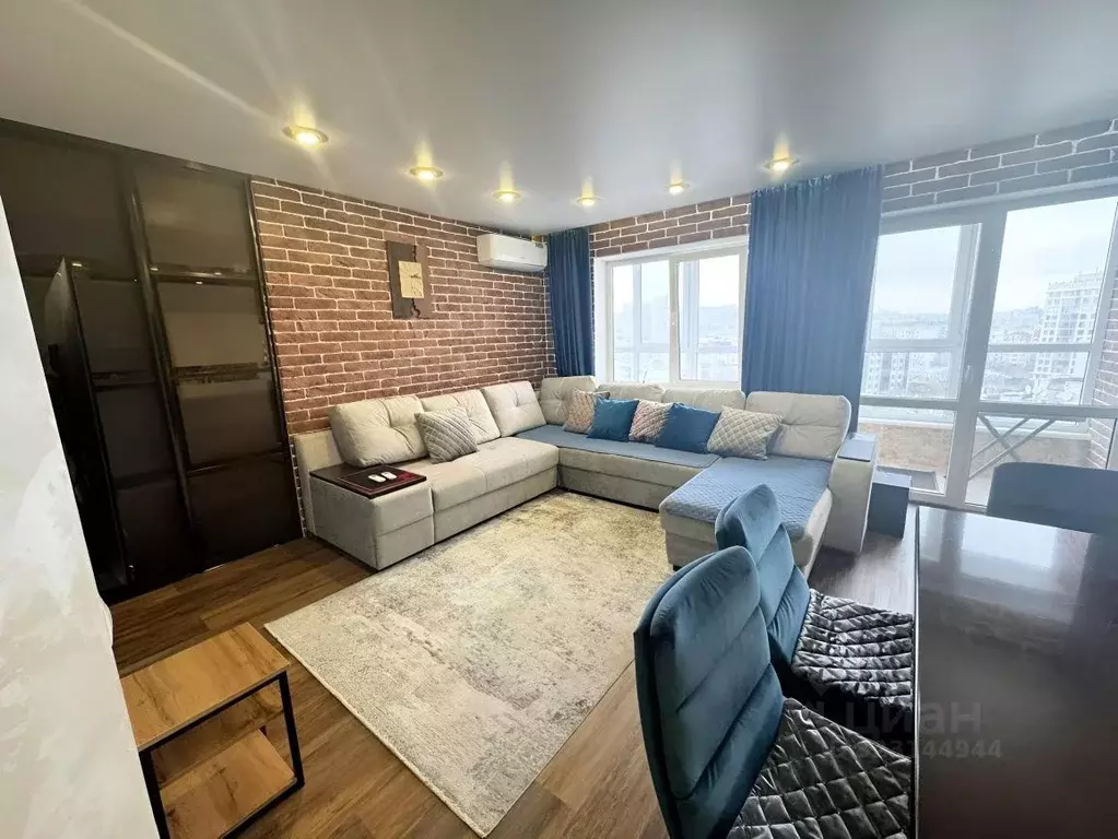 3-к кв. Саратовская область, Саратов Рабочая ул., 49 (100.0 м) - Фото 2