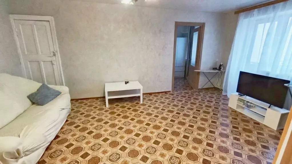 2-к кв. Волгоградская область, Волгоград ул. Курчатова, 10 (40.8 м) - Фото 2