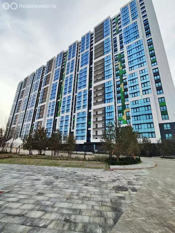 Квартира-студия: Цемдолина, улица Ф.Я. Бурсака, 82 (24 м) - Фото 0