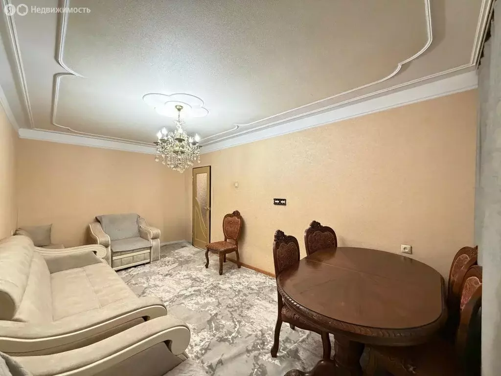 3-комнатная квартира: Нальчик, Кабардинская улица, 204 (65.3 м) - Фото 2