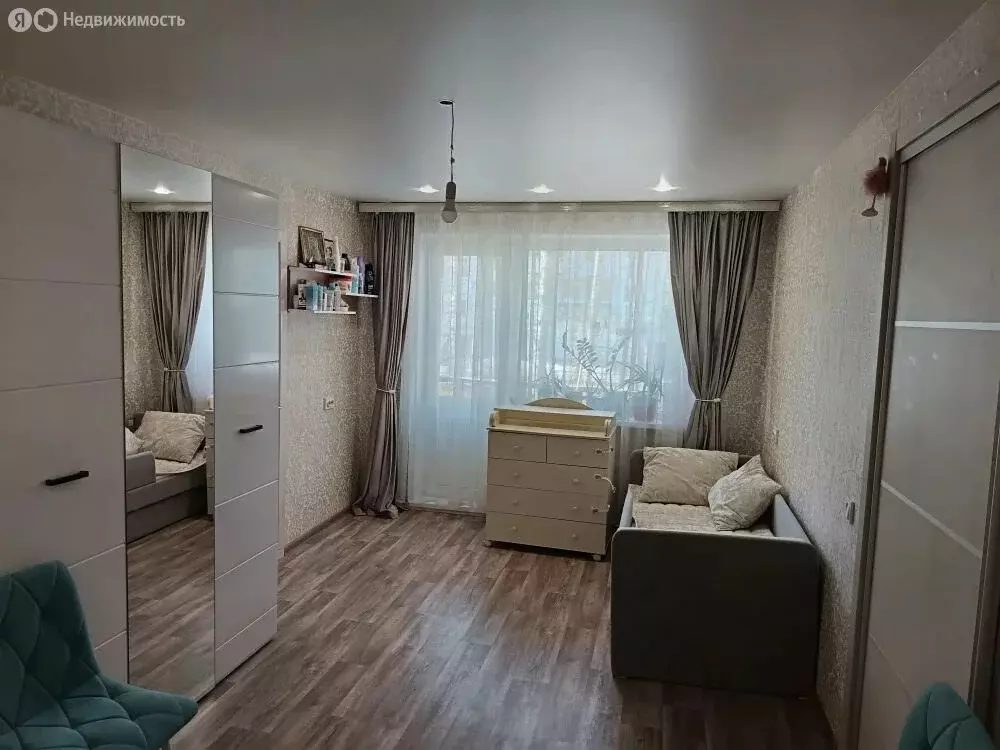 2-комнатная квартира: Нижний Новгород, улица Бориса Корнилова, 5к1 ... - Фото 1