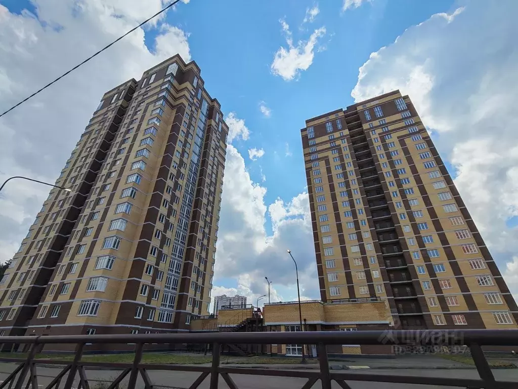 2-к кв. Московская область, Балашиха ул. Чистопольская, 20 (65.7 м) - Фото 0