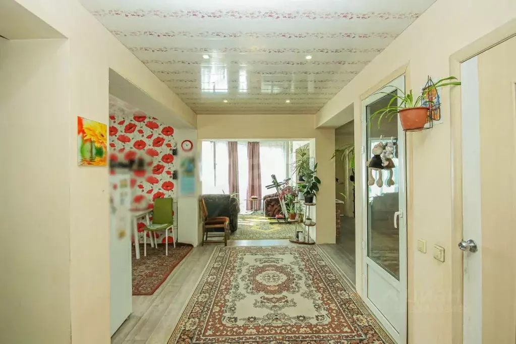 Дом в Бурятия, Улан-Удэ Уссурийский пер., 7/1 (282 м) - Фото 1