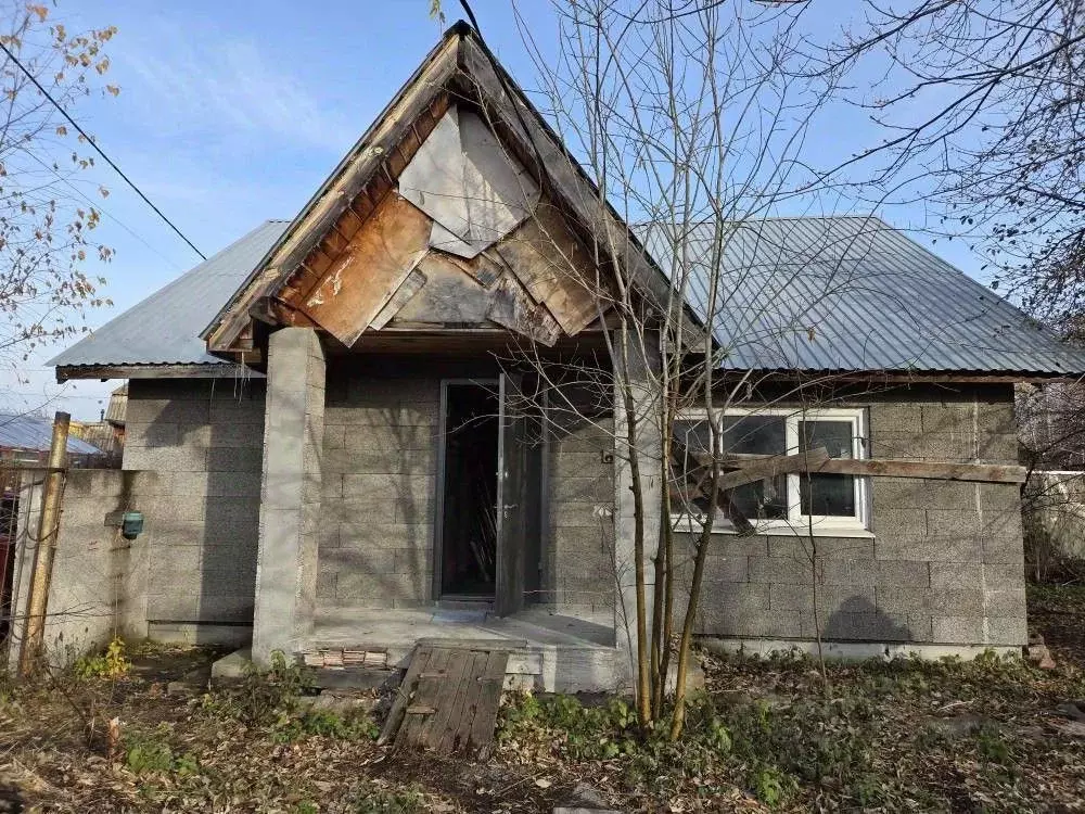 Дом в Свердловская область, Екатеринбург Отдых ПИ Уралгипрошахт КС, 7 ... - Фото 0