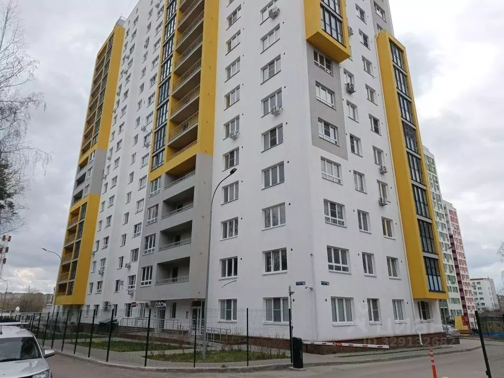 2-к кв. Нижегородская область, Нижний Новгород ул. 40 лет Октября, 17А ... - Фото 2