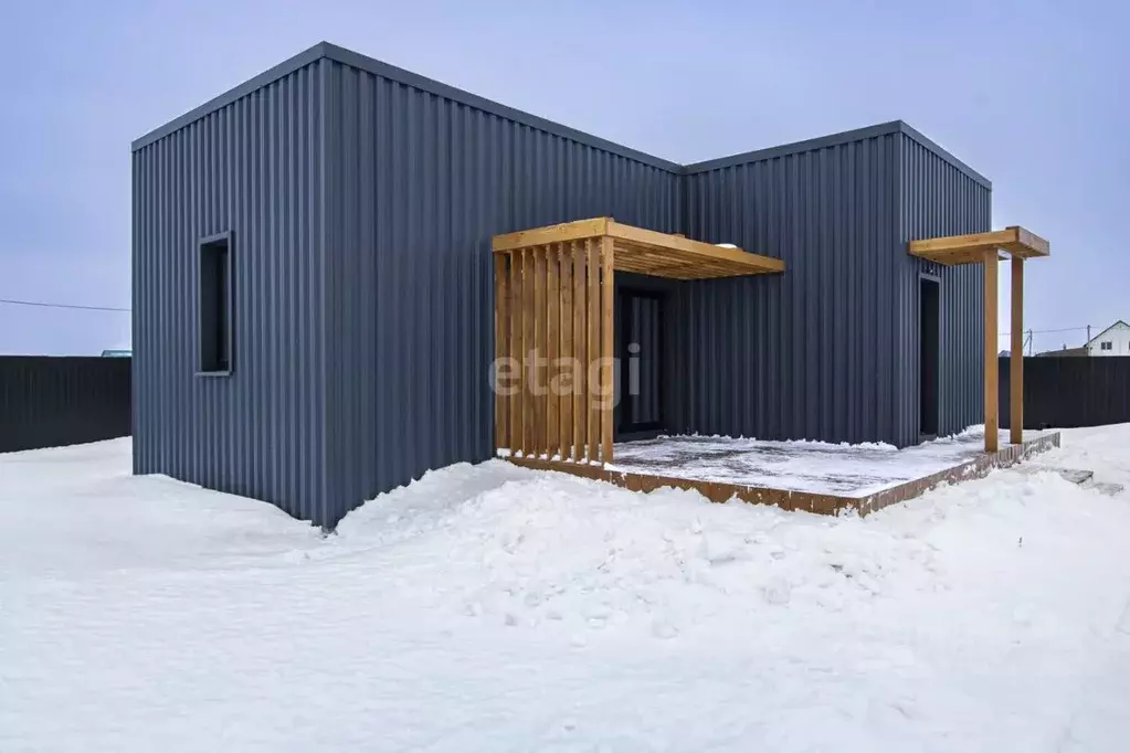 Дом в Тюменская область, Тюменский муниципальный округ, д. Есаулова ... - Фото 1