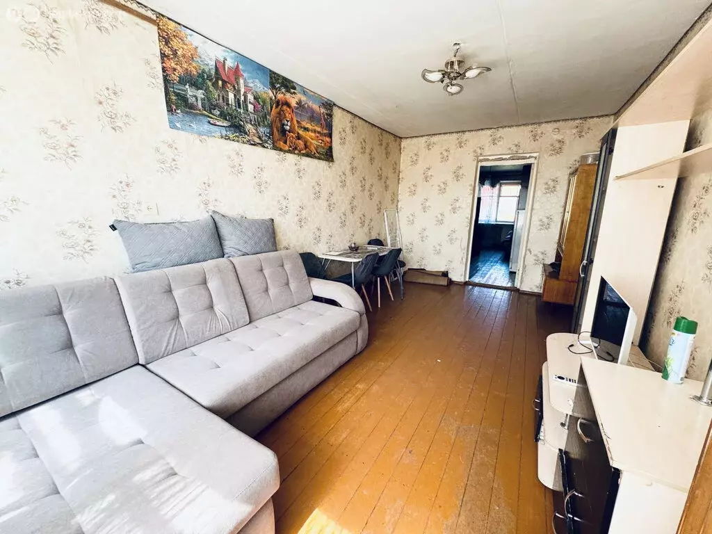 2-комнатная квартира: посёлок городского типа Стрижи, Комсомольская ... - Фото 1