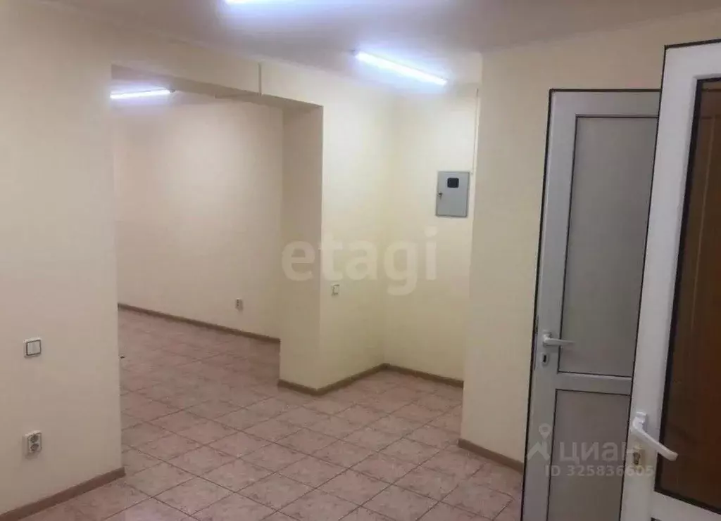 Офис в Адыгея, Майкоп ул. Ленина, 43 (47 м) - Фото 1