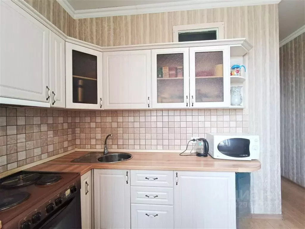 3-к кв. Хакасия, Абакан ул. Карла Маркса, 16 (75.0 м) - Фото 1