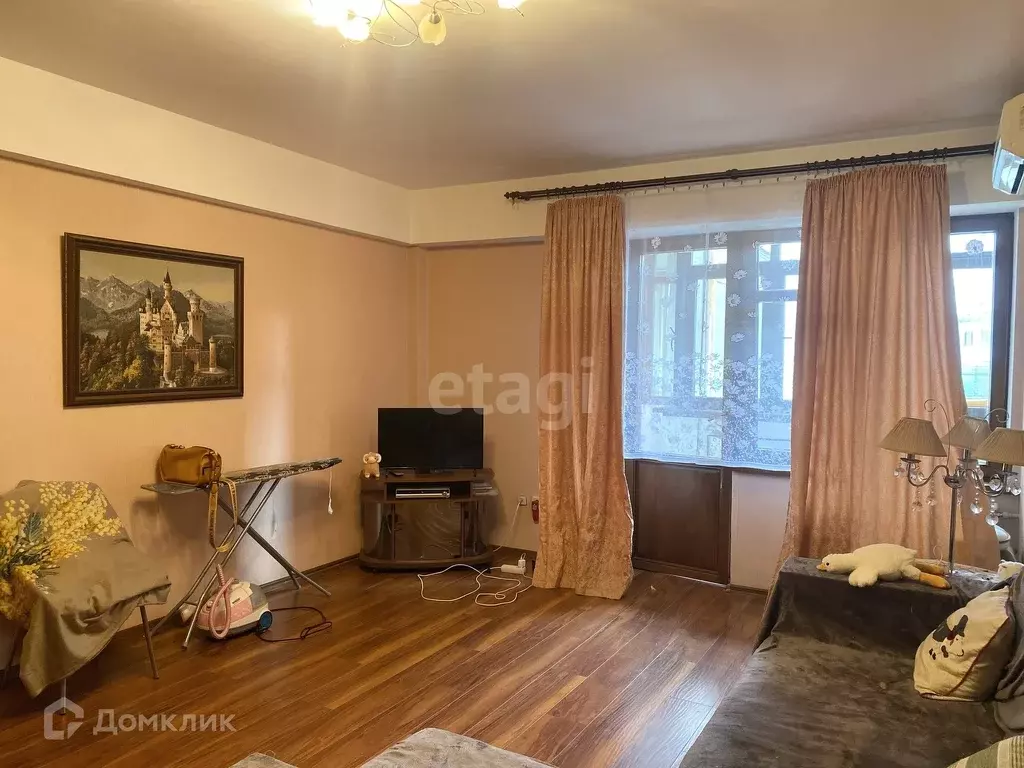 Продаётся 1-к квартира, 75 м - Фото 1