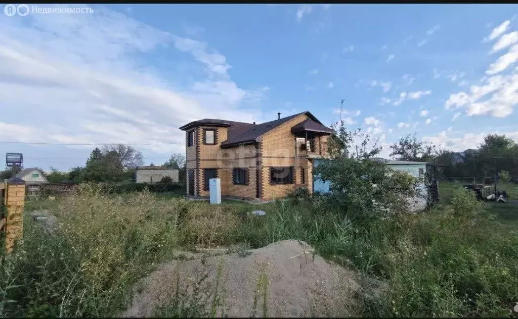 Дом в Елшанское муниципальное образование, СНТ Спутник (188.4 м) - Фото 1