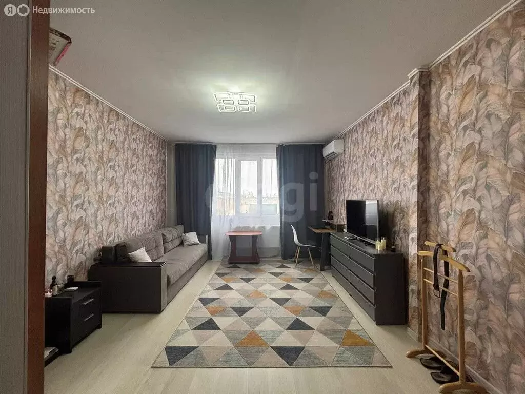 2-комнатная квартира: Республика Крым, муниципальный округ Феодосия, ... - Фото 1