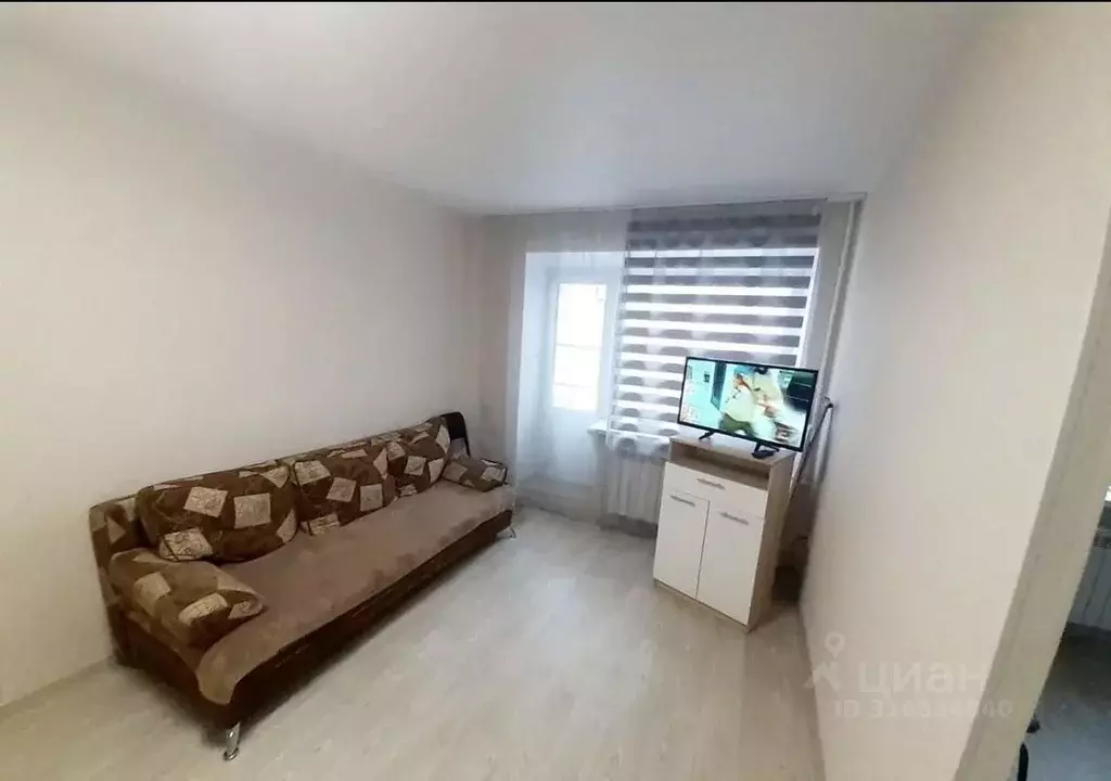1-к кв. Омская область, Омск просп. Мира, 25 (31.0 м) - Фото 1