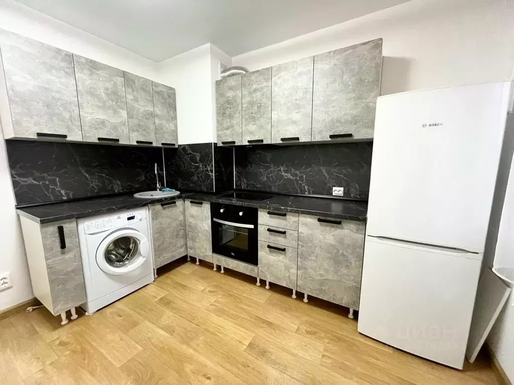 1-к кв. Башкортостан, Уфа ул. Генерала Кусимова, 20 (27.7 м) - Фото 2