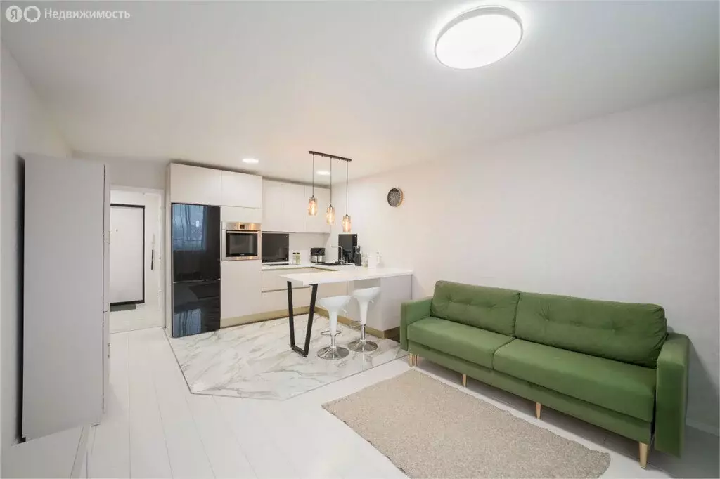 2-комнатная квартира: Верхняя Пышма, улица Петрова, 34В (52 м) - Фото 1