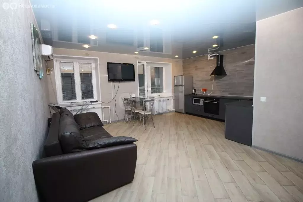 1-комнатная квартира: Вологодская область, рабочий посёлок Шексна, ... - Фото 2