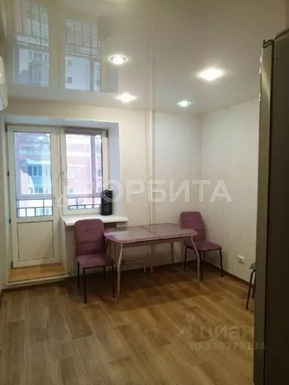 1-к кв. Тюменская область, Тюмень ул. Газопромысловая, 3 (37.6 м) - Фото 2