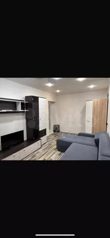 2-к. квартира, 44 м, 5/5 эт. - Фото 0