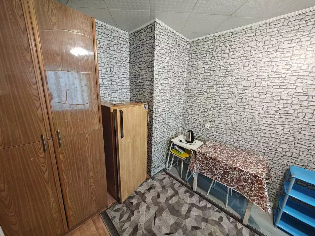 Комната Новосибирская область, Новосибирск Северный мкр, ул. ... - Фото 1