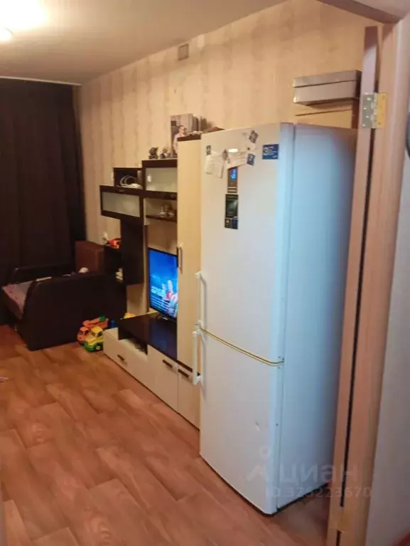 3-к кв. Курганская область, Курган Центральный жилрайон, ул. 1 Мая, 6 ... - Фото 2