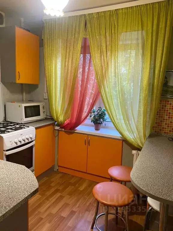 2-к кв. Саратовская область, Саратов ул. Имени Сакко и Ванцетти, 10 ... - Фото 1