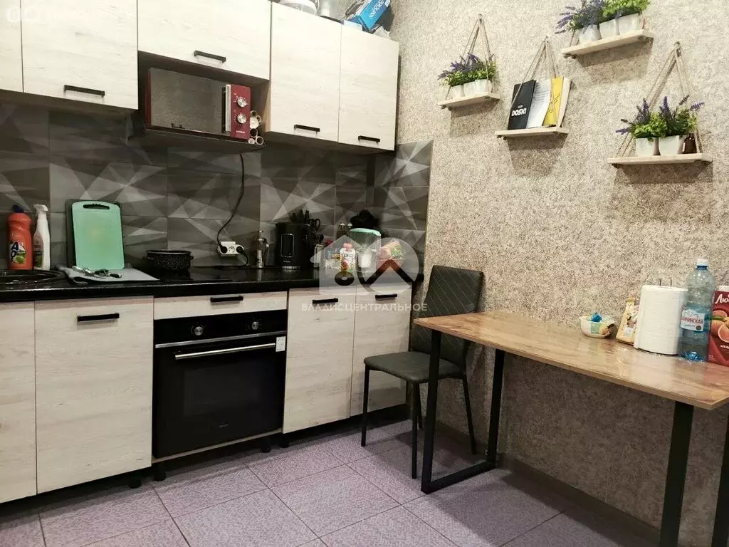 2-комнатная квартира: Мошковский район, пос. Октябрьский, Локтинская ... - Фото 1