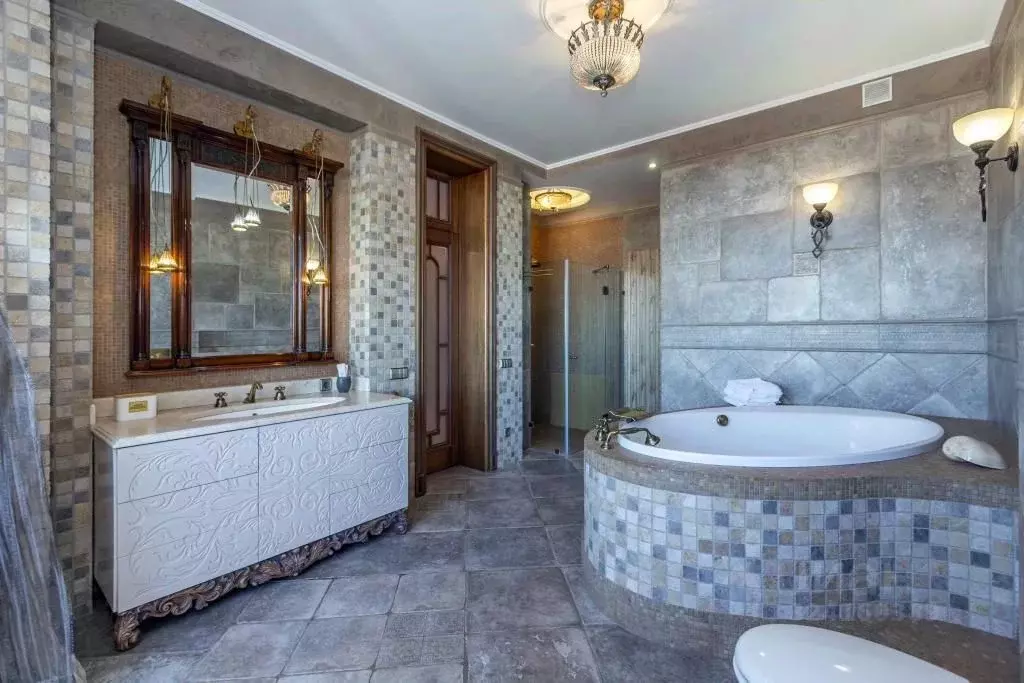 1-к кв. Тюменская область, Тюмень ул. Малыгина, 90 (90.0 м) - Фото 2