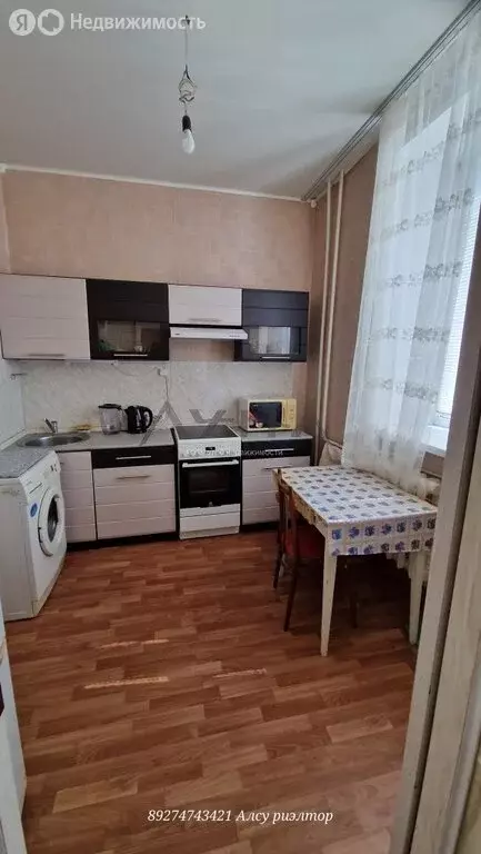 1-комнатная квартира: Набережные Челны, посёлок Сидоровка, улица ... - Фото 0