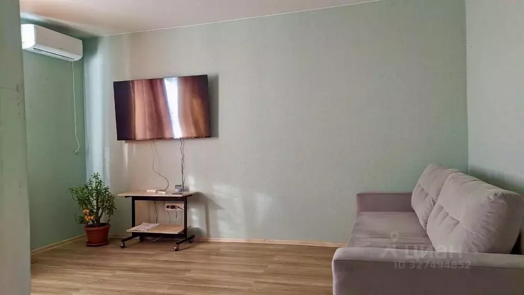 1-к кв. Волгоградская область, Волгоград ул. Быстрова, 64 (32.9 м) - Фото 2