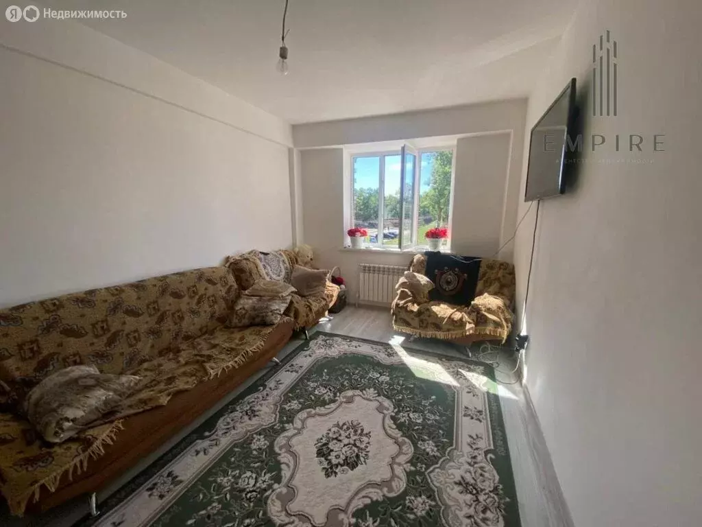 2-комнатная квартира: Грозный, улица Ю.П. Погуляева, 22 (49 м) - Фото 1