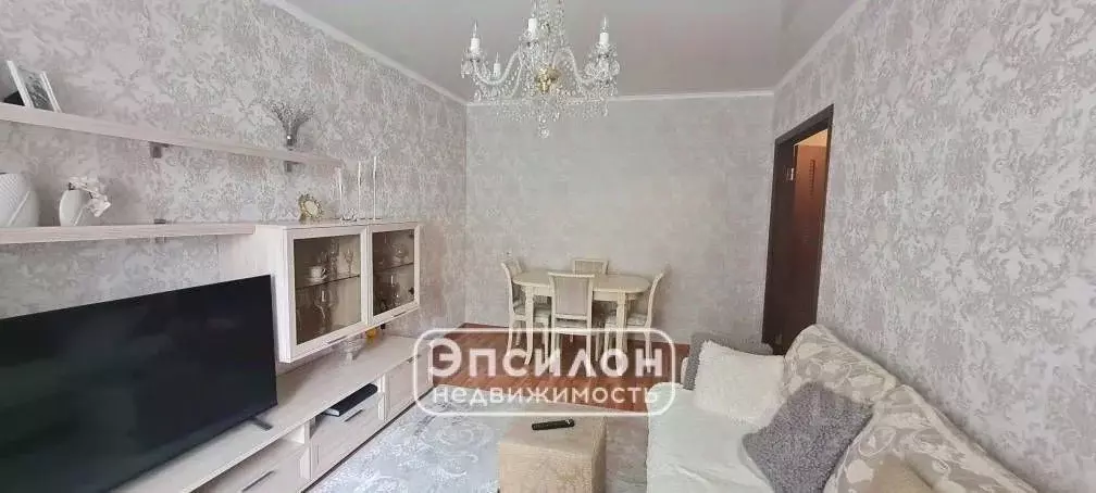 3-к кв. Курская область, Курск просп. Дружбы, 26 (61.0 м) - Фото 1
