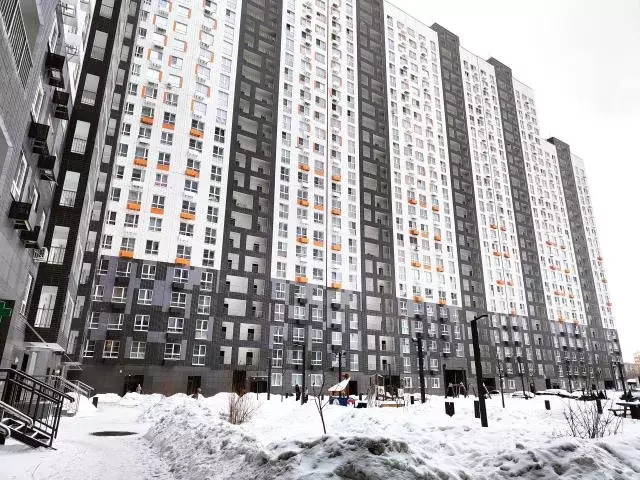 Продается 2-комнатная квартира - Фото 1