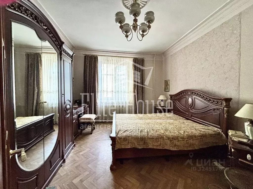 3-к кв. Калужская область, Калуга Театральная ул., 22 (87.3 м) - Фото 1