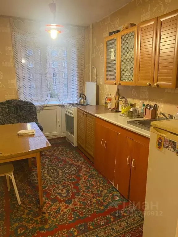 2-к кв. Омская область, Омск Городок Нефтяников мкр, ул. 4-я ... - Фото 1