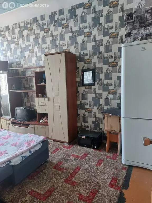 1к в 4-комнатной квартире (13.7 м) - Фото 2