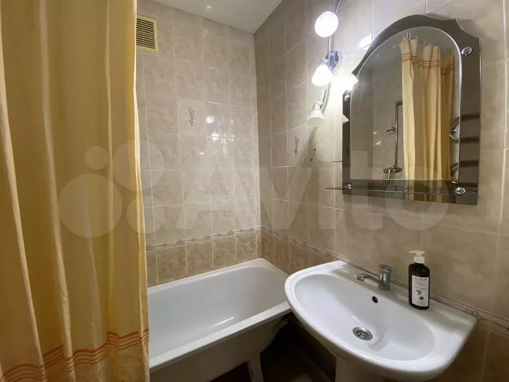 2-к. квартира, 47 м, 5/5 эт. - Фото 0