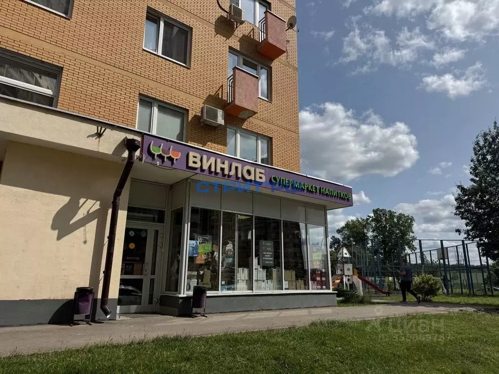Торговая площадь в Москва пос. Коммунарка, ул. Лазурная, 11 (116 м) - Фото 1
