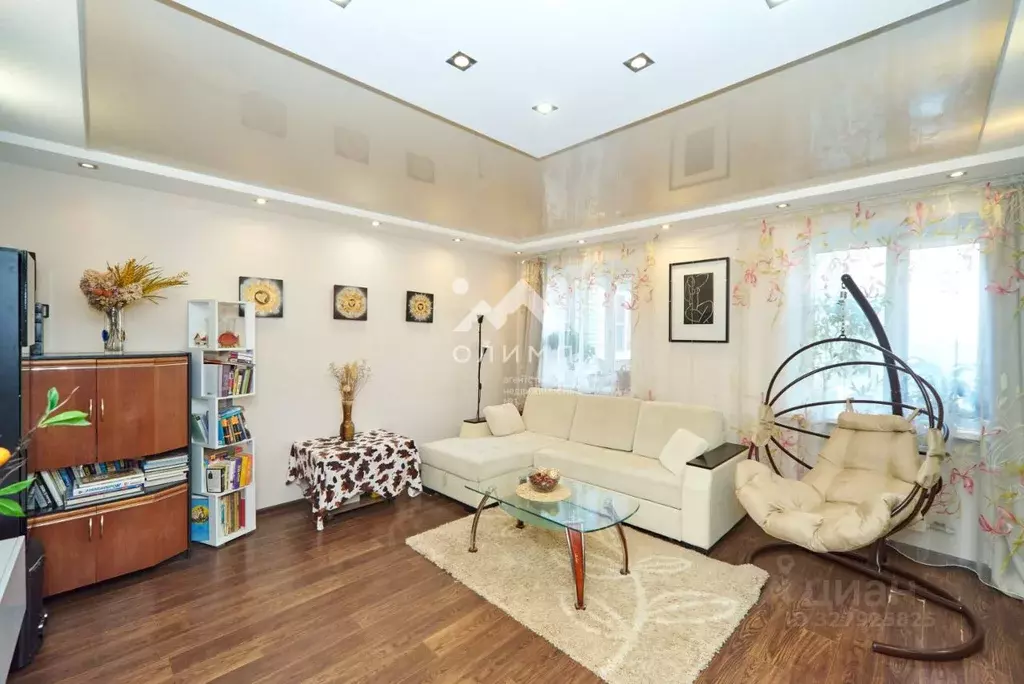 3-к кв. Ярославская область, Ярославль ул. Володарского, 8 (75.6 м) - Фото 1