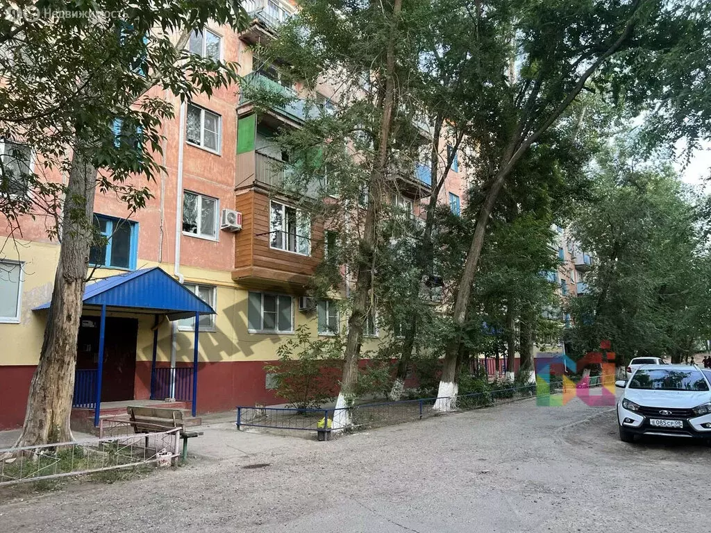3-комнатная квартира: Элиста, 4-й микрорайон, 36 (58.26 м) - Фото 0