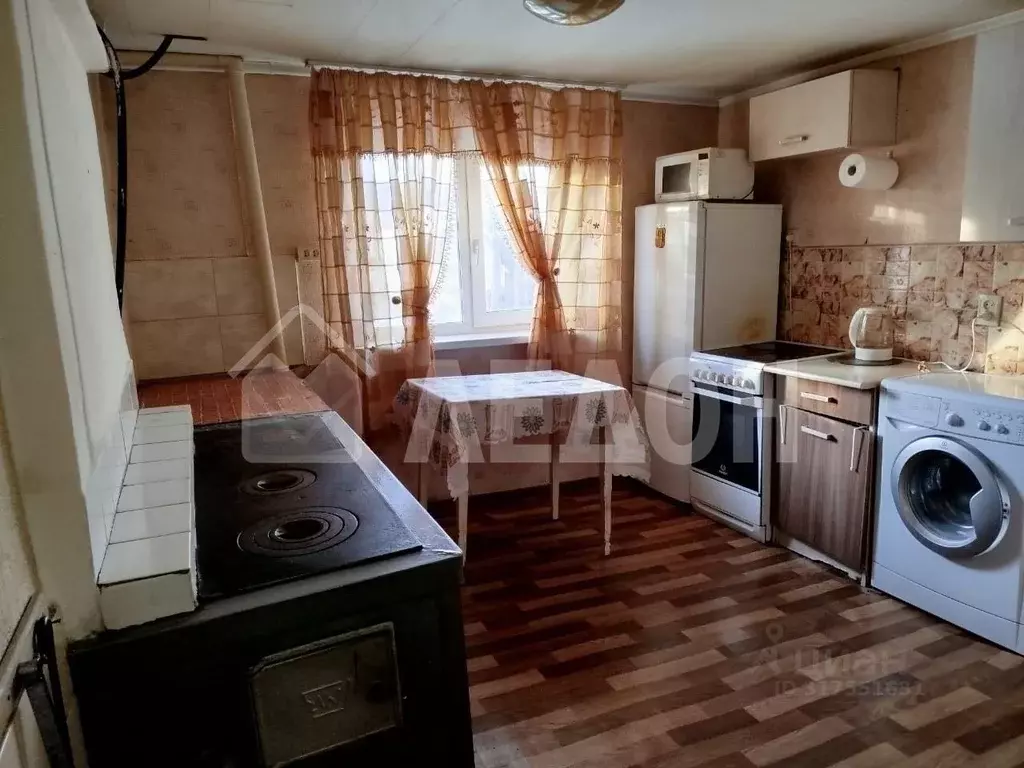 Дом в Омская область, Омский район, с. Троицкое ул. Олега Кошевого, 66 ... - Фото 0