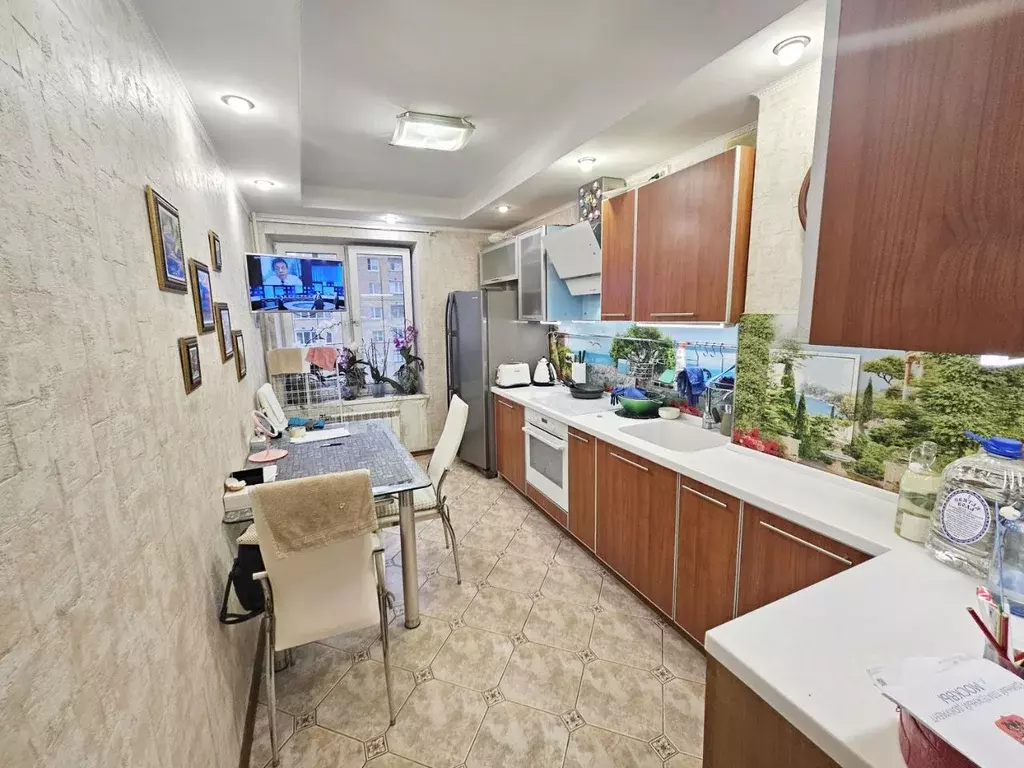 3-к кв. Москва ул. Бестужевых, 1Б (64.0 м) - Фото 0