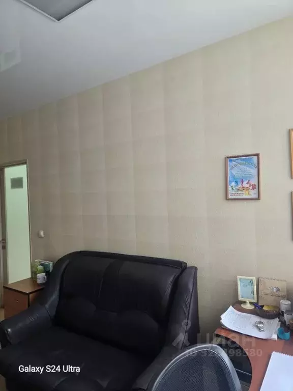 Помещение свободного назначения в Саха (Якутия), Нерюнгри ул. ... - Фото 2