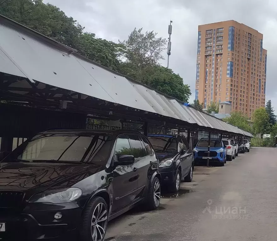 Гараж в Московская область, Реутов ул. Гагарина (15 м) - Фото 1