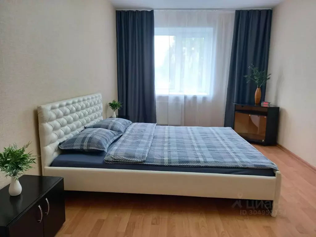 2-к кв. Удмуртия, Ижевск ул. Карла Либкнехта, 60 (60.0 м) - Фото 1