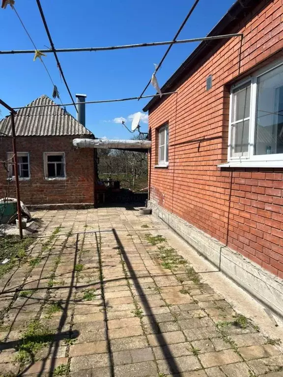Дом в Ростовская область, Таганрог ул. Героев Подпольщиков, 31 (46 м) - Фото 1