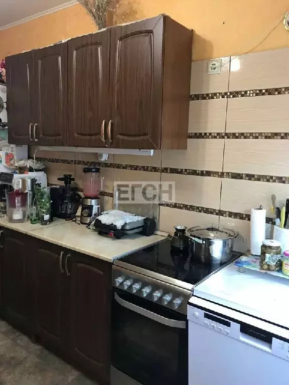 Продается 2-комнатная квартира - Фото 2