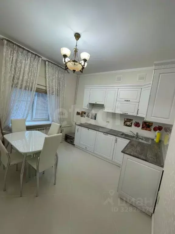 3-к кв. Челябинская область, Пласт ул. Чайковского, 2 (74.8 м) - Фото 1